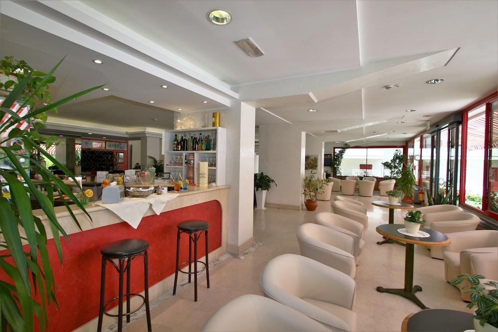 Hotel De Amicis Riccione Exterior foto