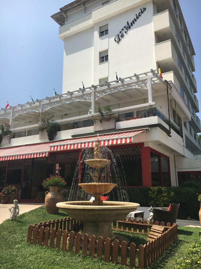 Hotel De Amicis Riccione Exterior foto